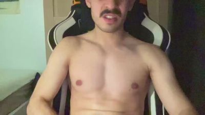 joebeppe1 live cam on Cam4