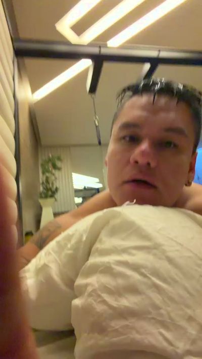 joeymonta live cam on Cam4