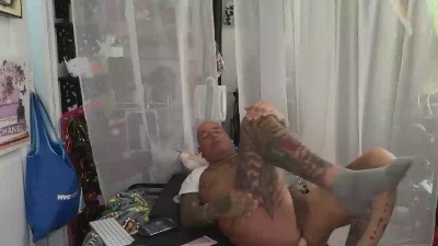 joeytatts live cam on Cam4