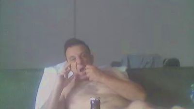 johan318332 live cam on Cam4