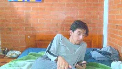 johan70sexy live cam on Cam4