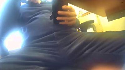 john69uk2 live cam on Cam4