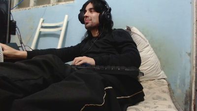 johncontasecund live cam on Cam4