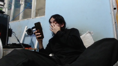 johncontasecund live cam on Cam4