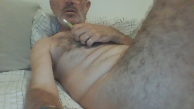 johnguy32 live cam on Cam4