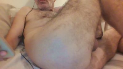 johnguy32 live cam on Cam4