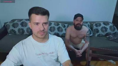 johnnylove22 live cam on Cam4