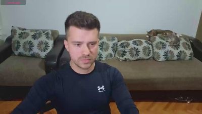 johnnylove22 live cam on Cam4