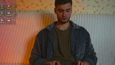 johnstoneisland live cam on Cam4