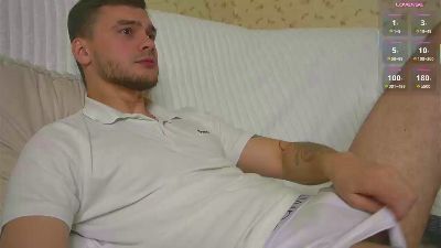 johnstoneisland live cam on Cam4