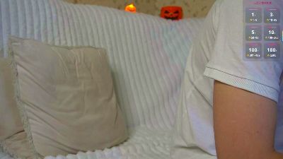 johnstoneisland live cam on Cam4