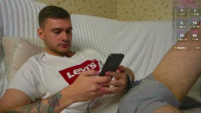 johnstoneisland live cam on Cam4
