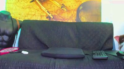johnyblue2022 live cam on Cam4