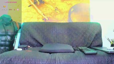 johnyblue2022 live cam on Cam4