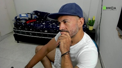 jonas1605 live cam on Cam4
