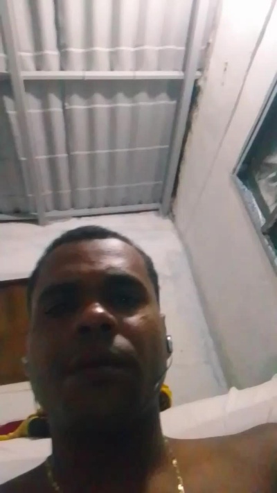 jonas1957 live cam on Cam4