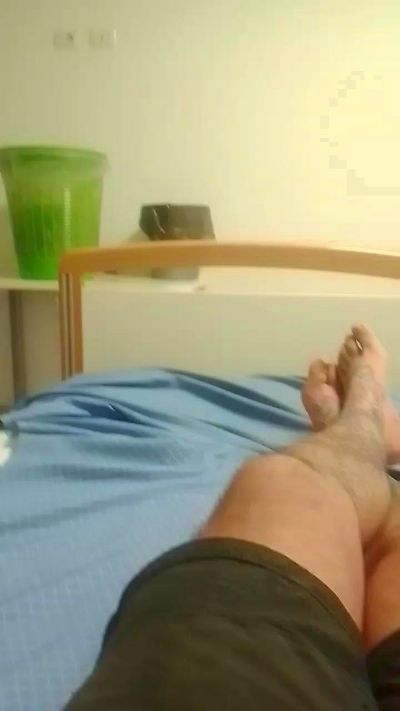 jonathan23505 live cam on Cam4