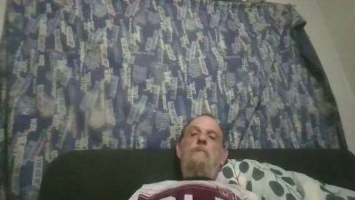 jonno67 live cam on Cam4