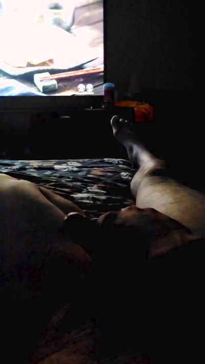 jonnys921 live cam on Cam4