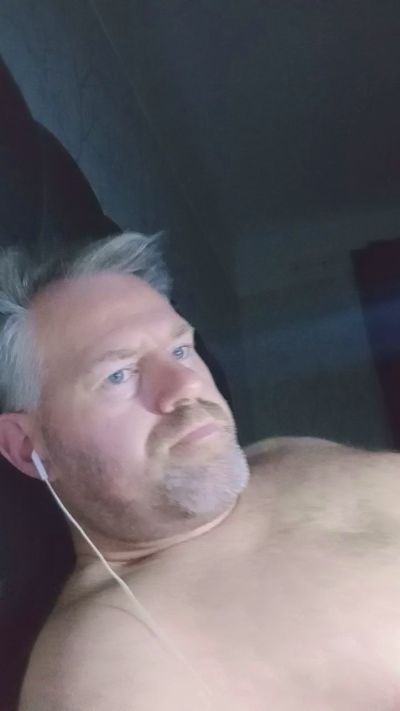 jonnyx5 live cam on Cam4