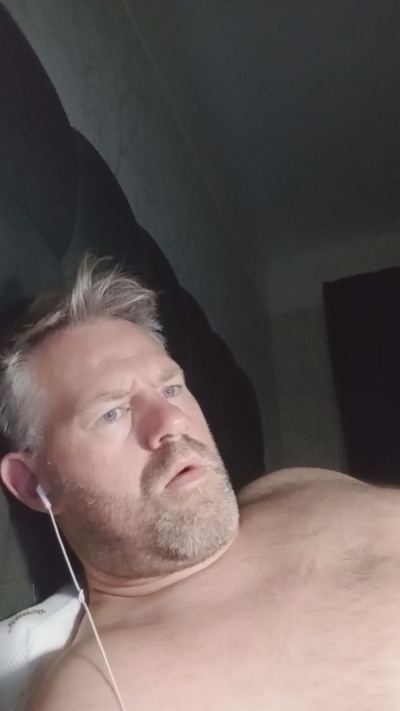 jonnyx5 live cam on Cam4