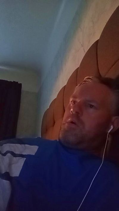jonnyx5 live cam on Cam4