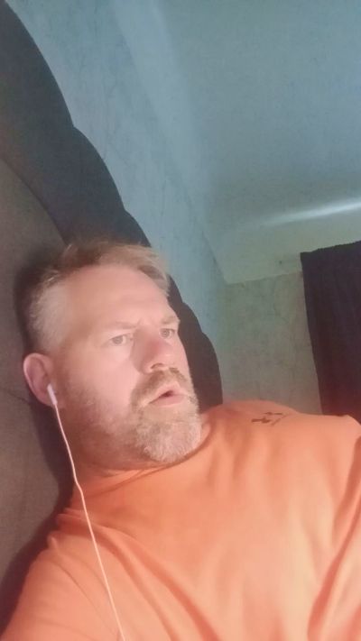 jonnyx5 live cam on Cam4