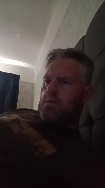 jonnyx5 live cam on Cam4