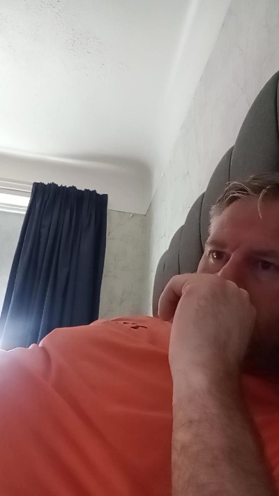 jonnyx5 live cam on Cam4