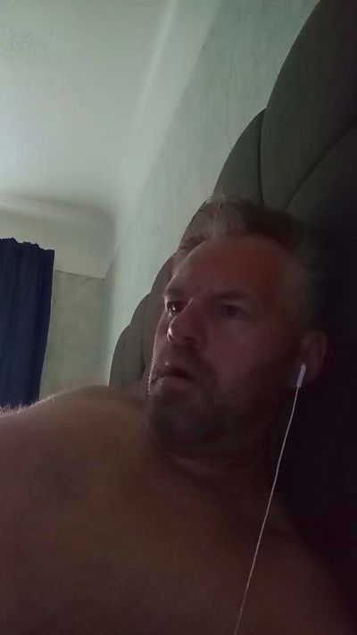 jonnyx5 live cam on Cam4