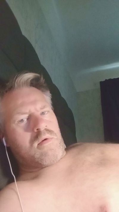 jonnyx5 live cam on Cam4