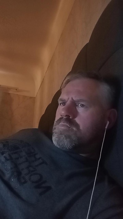 jonnyx5 live cam on Cam4