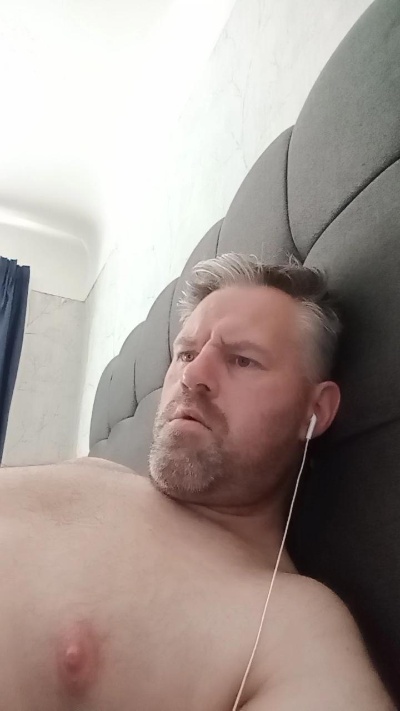 jonnyx5 live cam on Cam4