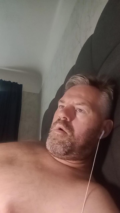 jonnyx5 live cam on Cam4