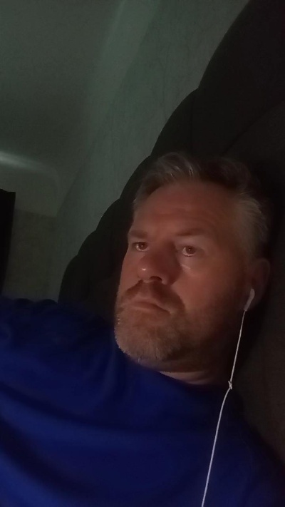 jonnyx5 live cam on Cam4