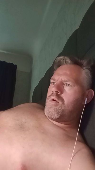 jonnyx5 live cam on Cam4