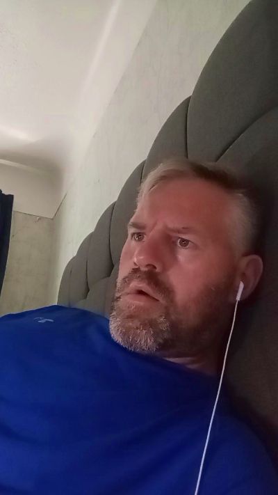 jonnyx5 live cam on Cam4