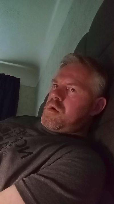 jonnyx5 live cam on Cam4