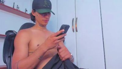 jonryder_x live cam on Cam4