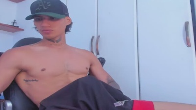 jonryder_x live cam on Cam4