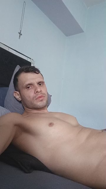 jorge4035 live cam on Cam4