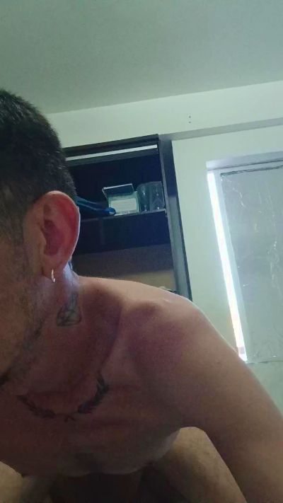 jose70920 live cam on Cam4
