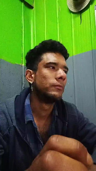 josegha28 live cam on Cam4