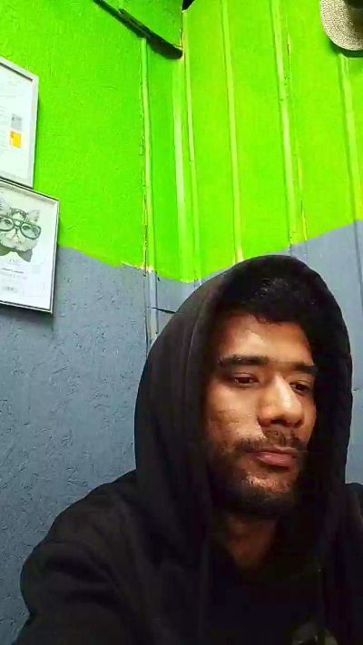 josegha28 live cam on Cam4
