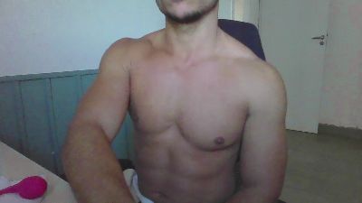 josesuarez5 live cam on Cam4