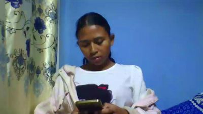 jouannah2 live cam on Cam4