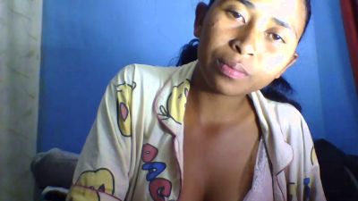 jouannah2 live cam on Cam4