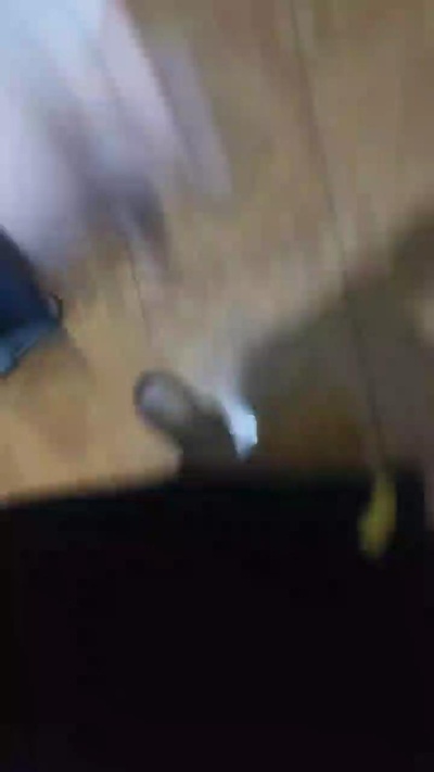 joven198 live cam on Cam4