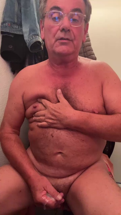 jp33740 live cam on Cam4