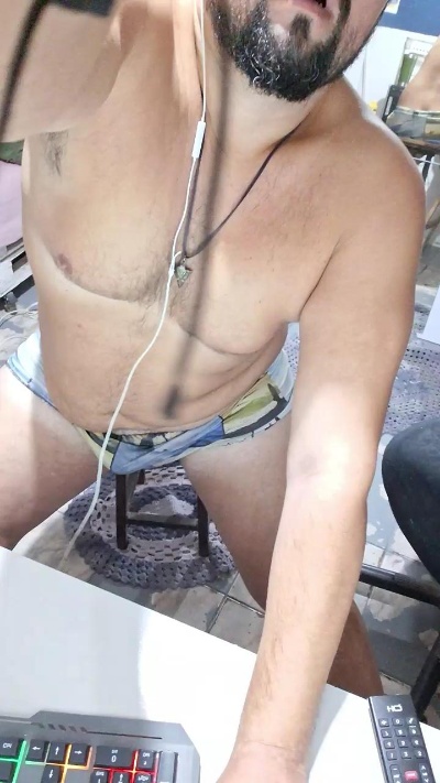 jpbr400 live cam on Cam4